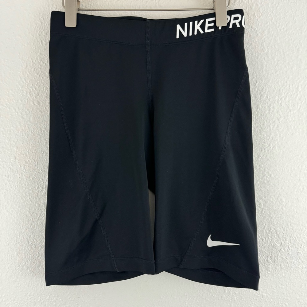 NIKE PRO Black Elastic Waistband Dri-Fit Athletic Workout Classic Biker Shorts